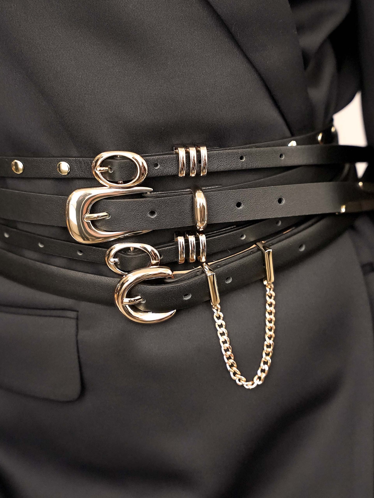 Classic Skinny Belt in Black on model 2