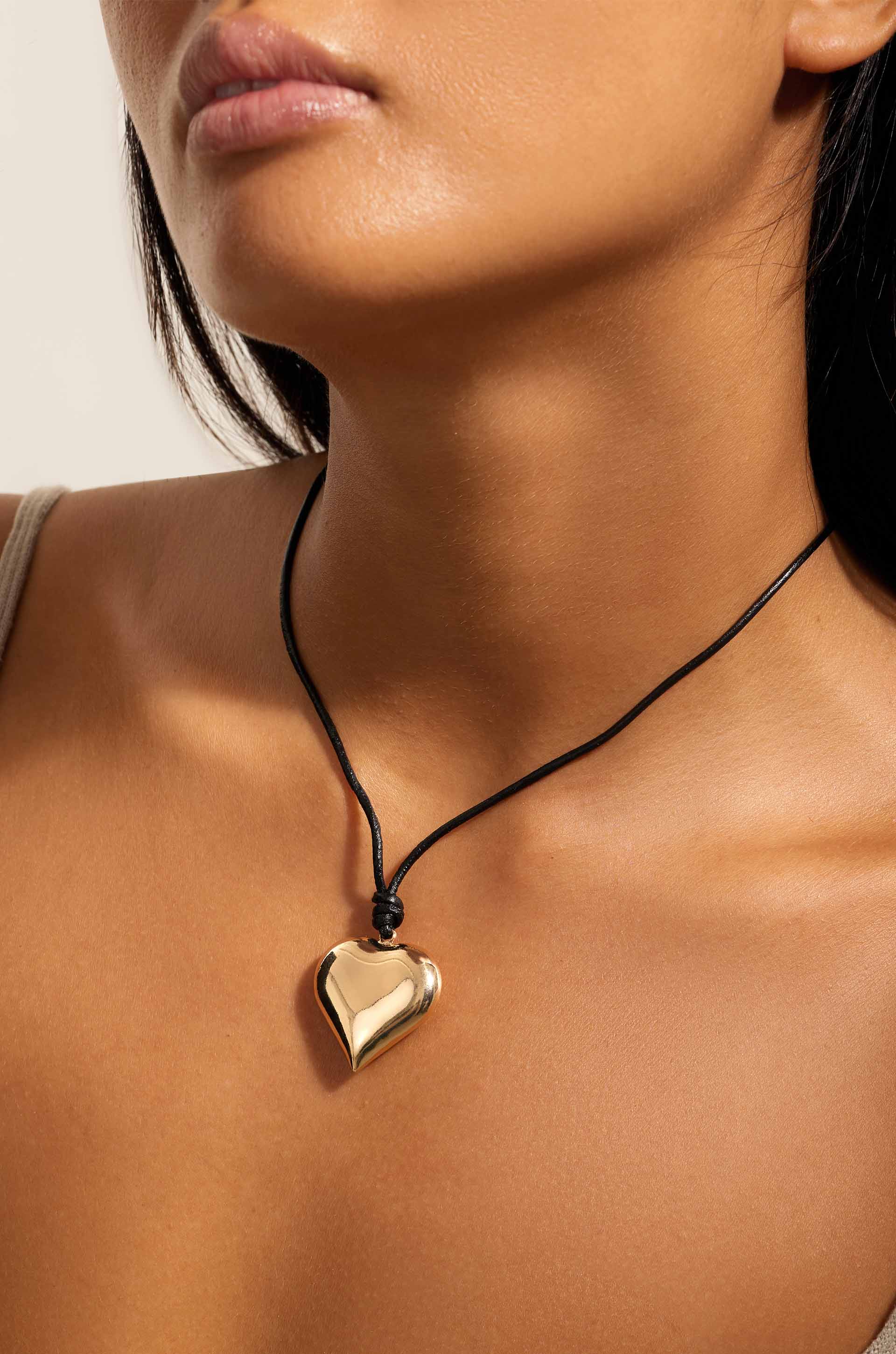 18k Gold Plated Heart Pendant Adjustable Cord Necklace