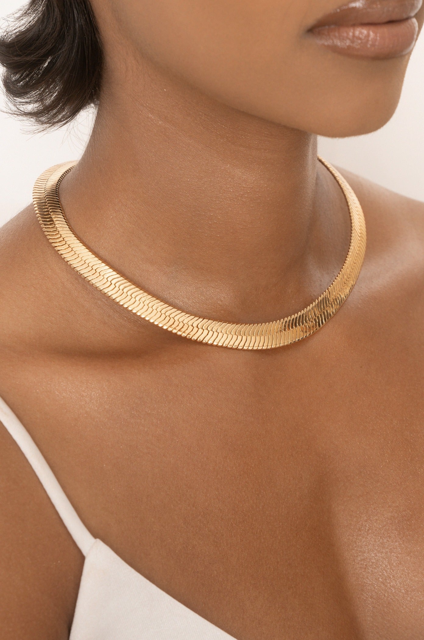 3mm Thin Snake Chain Necklace (gold) – Kamakula
