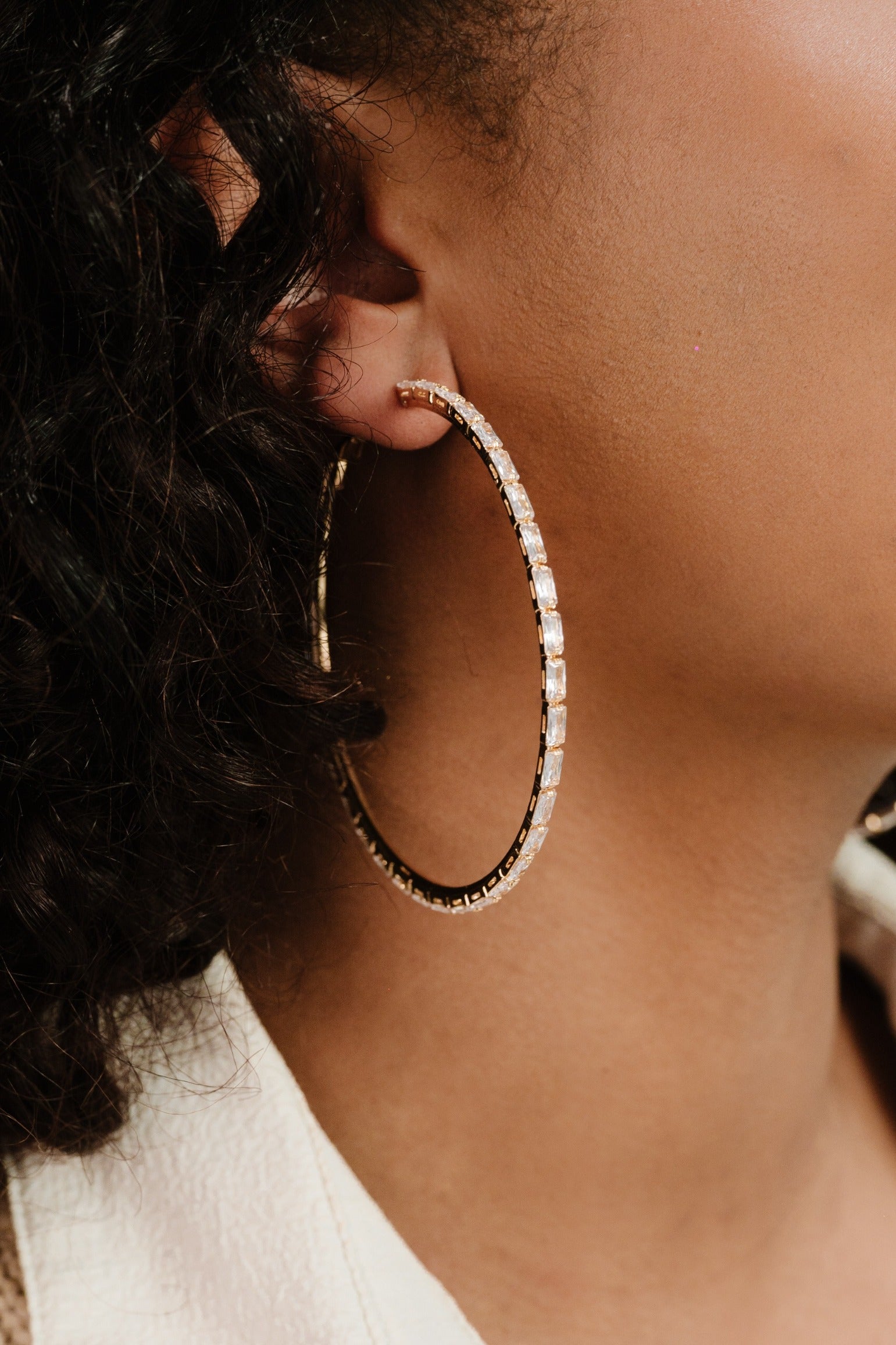 Crystal All Around 18k Gold Plated Hoop Earrings – Ettika