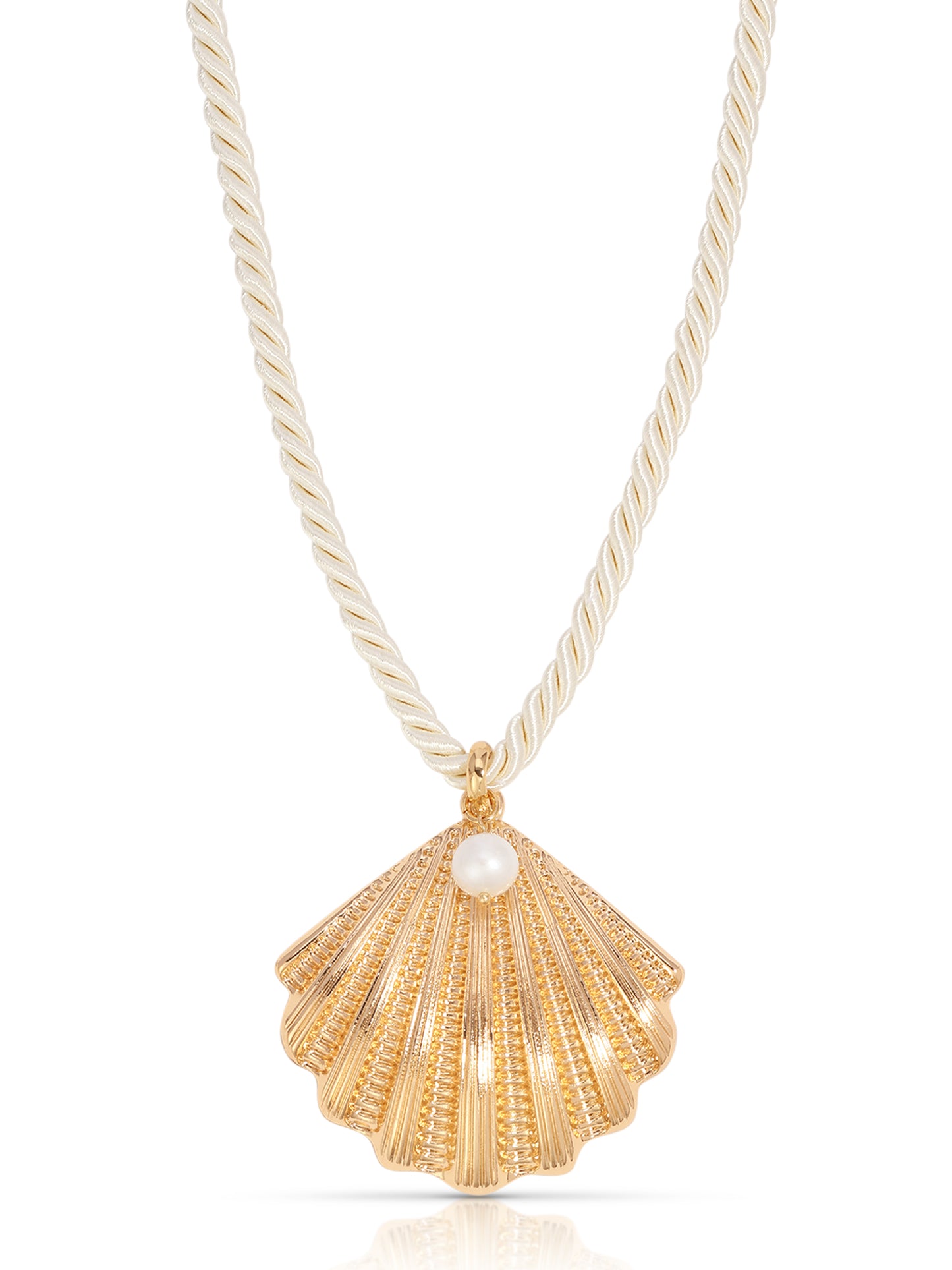 Scallop Shell Pendant Necklace