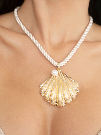 Scallop Shell Pendant Necklace on model