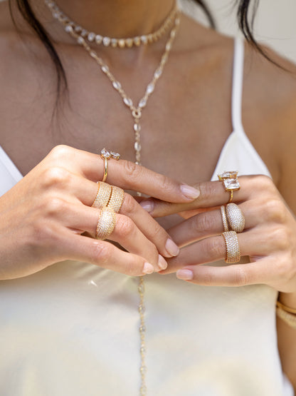 Crystal Cluster Knockout Ring on model 3