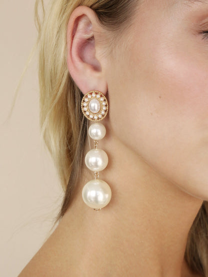 Graduating Pearl Dangle Earrings