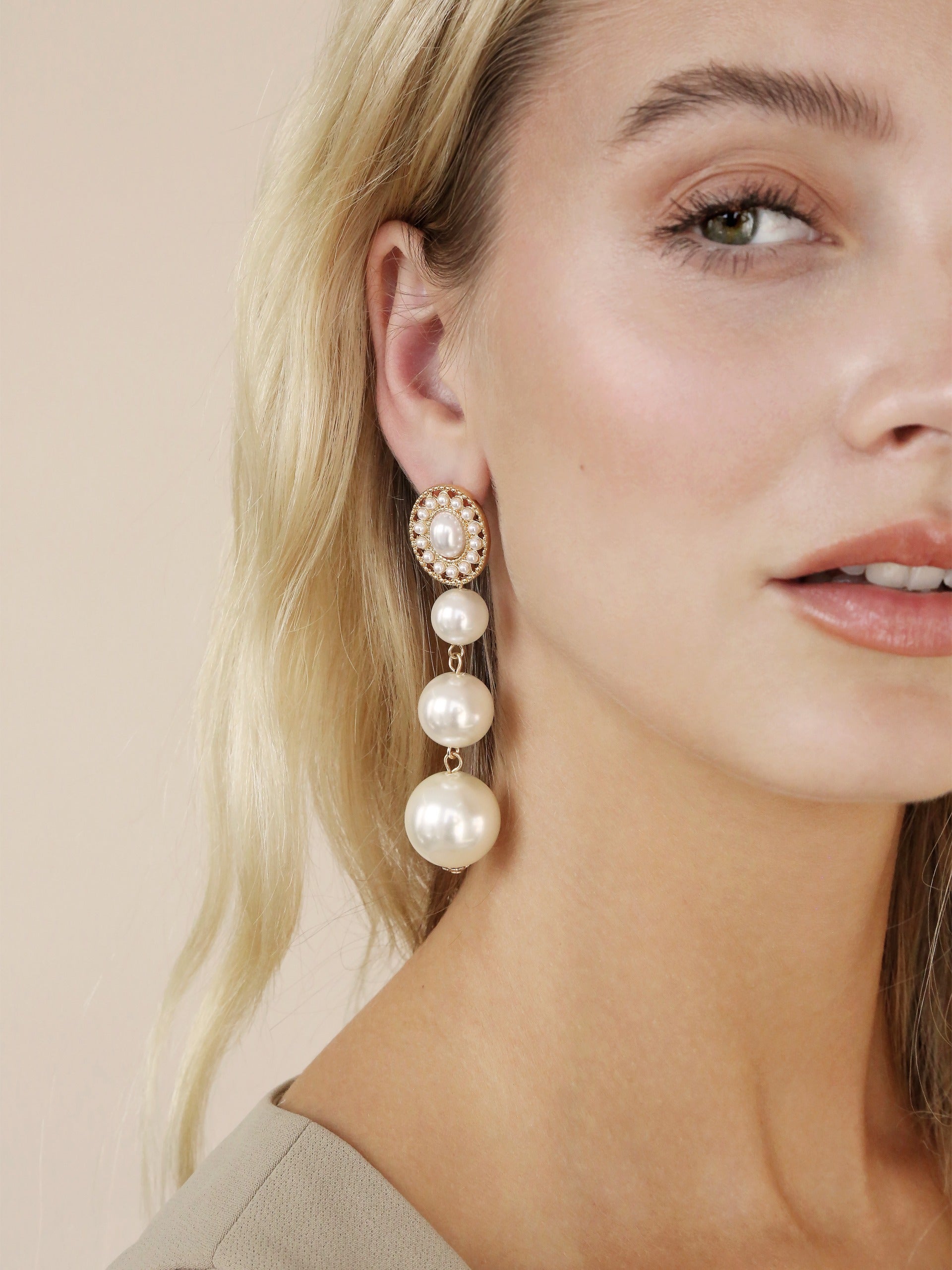 Dangle Earrings online For Women Girl With Pearl Earrings Inspired from Kaykelly