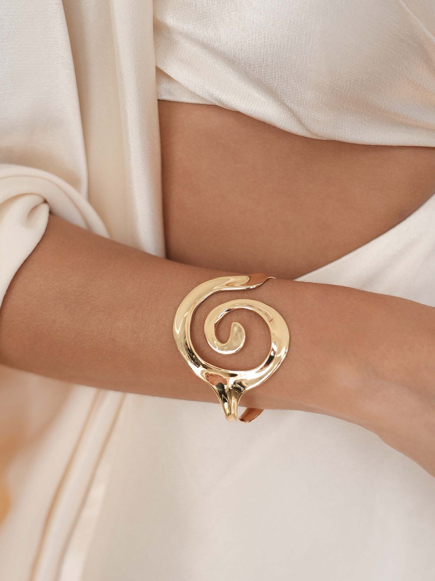 Aura Swirl Cuff on model