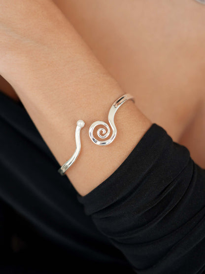 Mini Aura Swirl Cuff