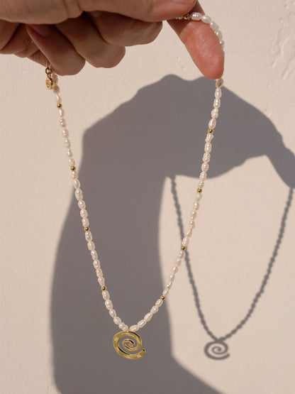 Aura Pearl Necklace