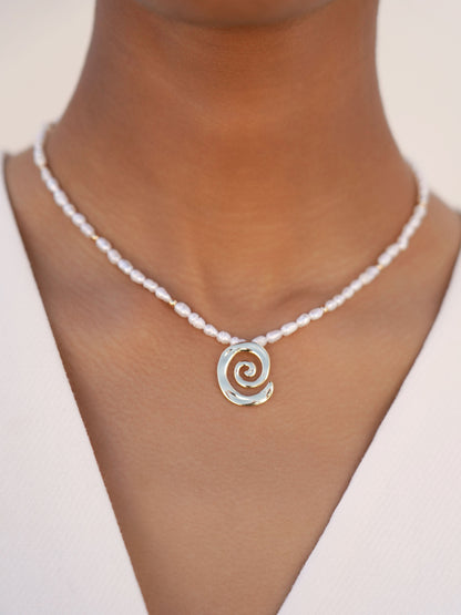 Aura Pearl Necklace