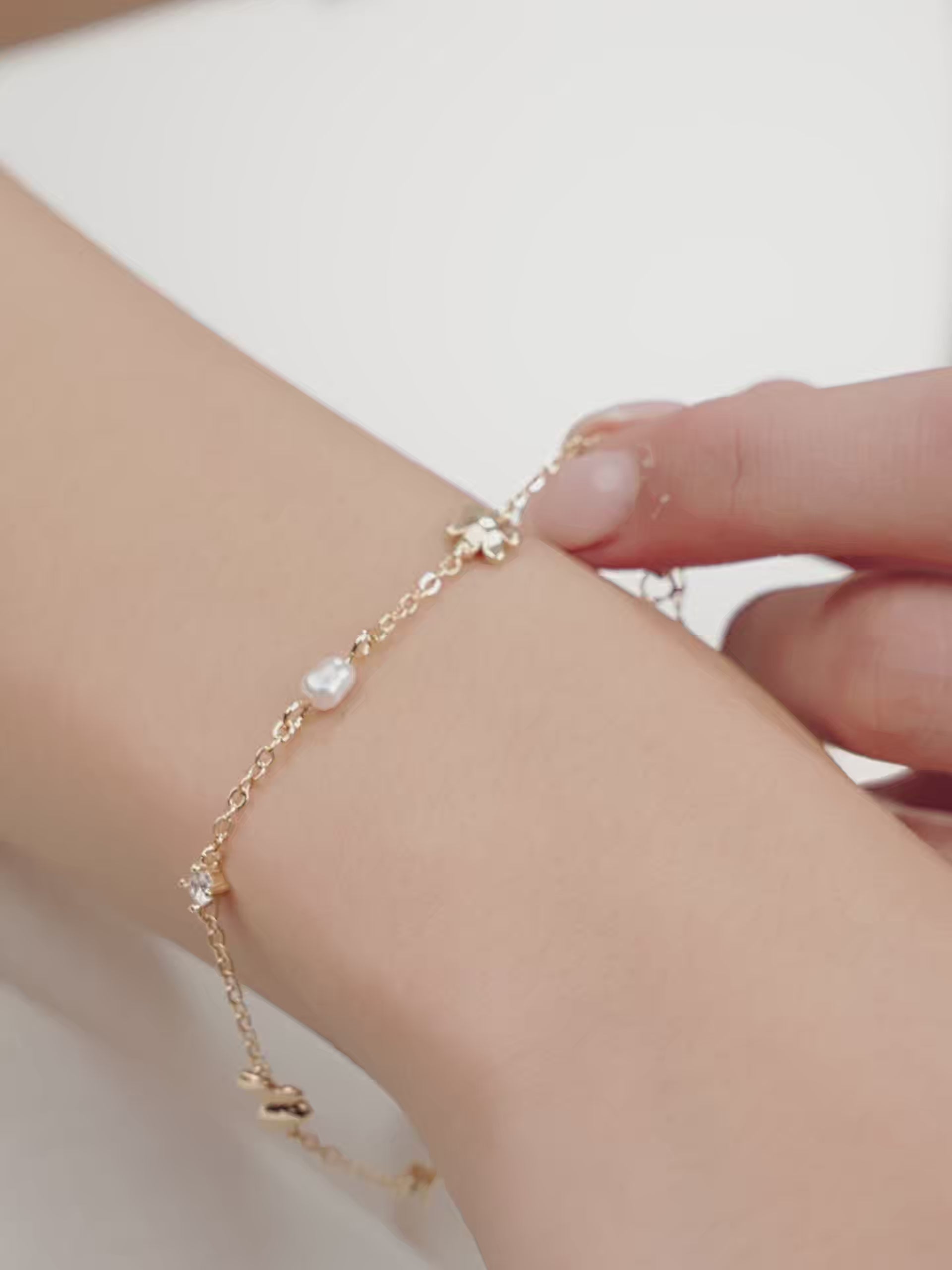 Subtle Butterflies and Pearl Bracelet video