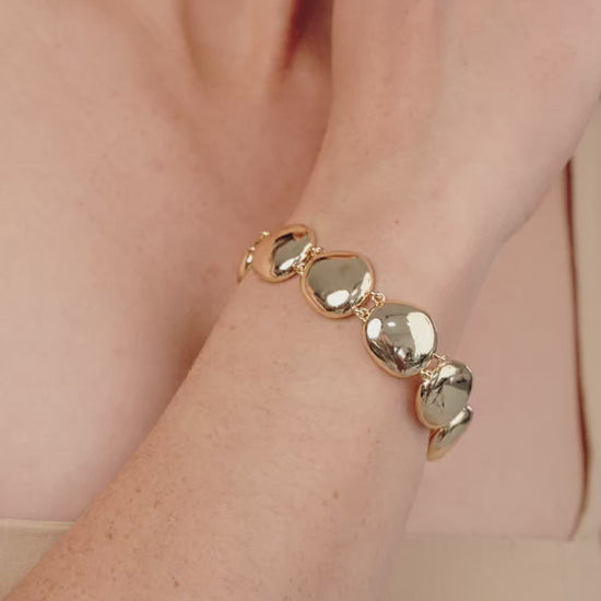 Polished Pebble Linked Bracelet video