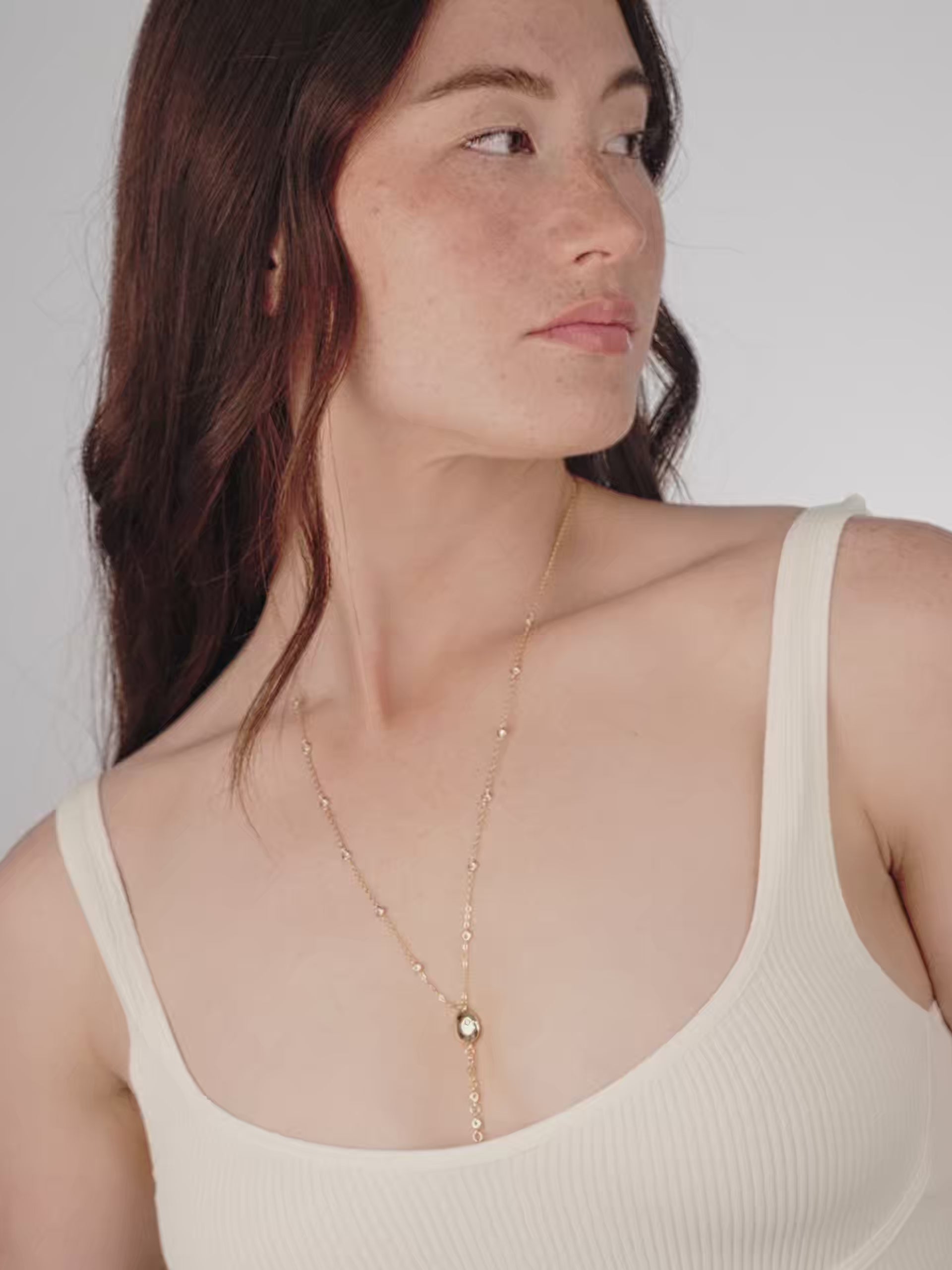 Polished Pebble Crystal Chain Lariat video