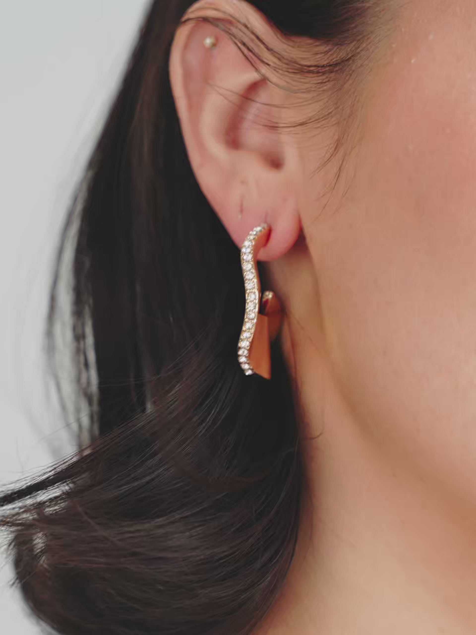 Ripple Pave Hoops video